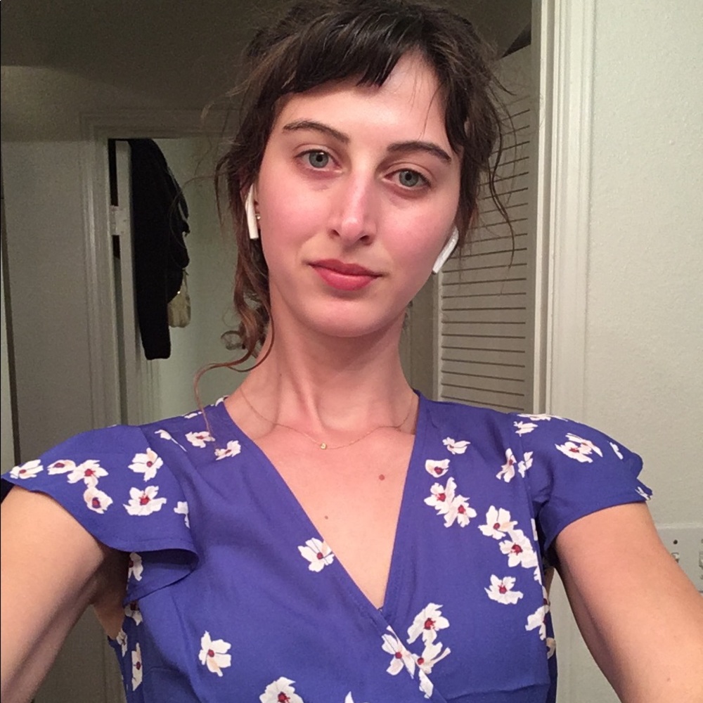 Meet your Posher, Julia